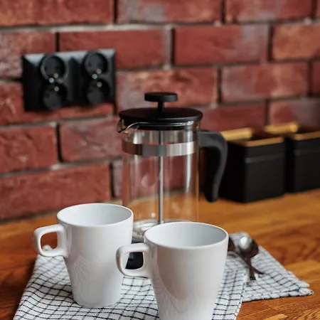 Luminous Loft - Modern Old Town - By Upstairs *