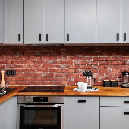 Luminous Loft - Modern Old Town - By Upstairs